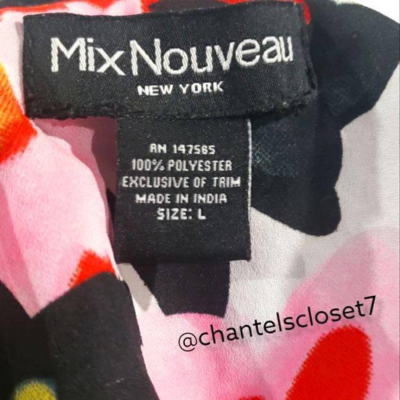 🏷2 For $20!!🏷Mix Nouveau Flower Sweater - Zip-up - LG Size - Thin and Breezy - Picture 4 of 5